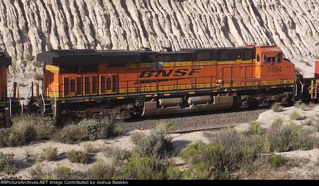 BNSF 7494